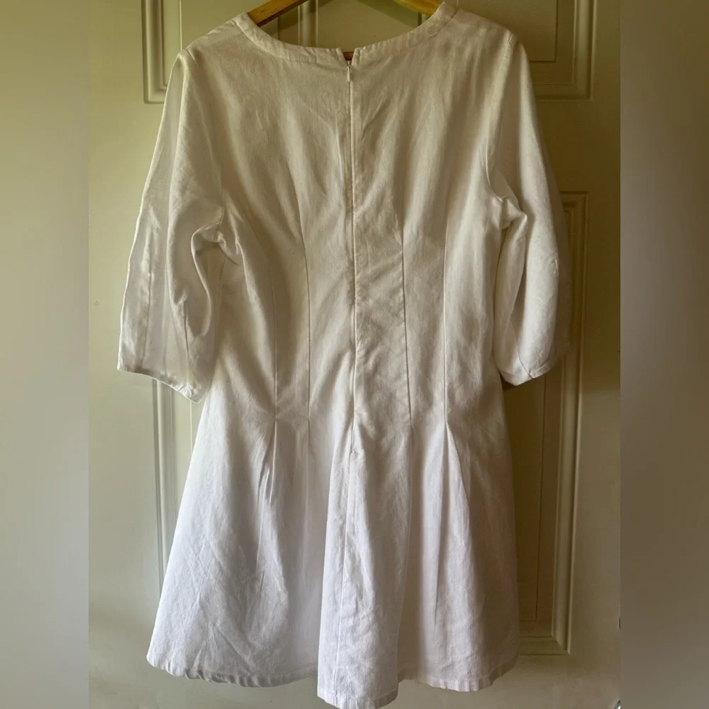 a new day chic white